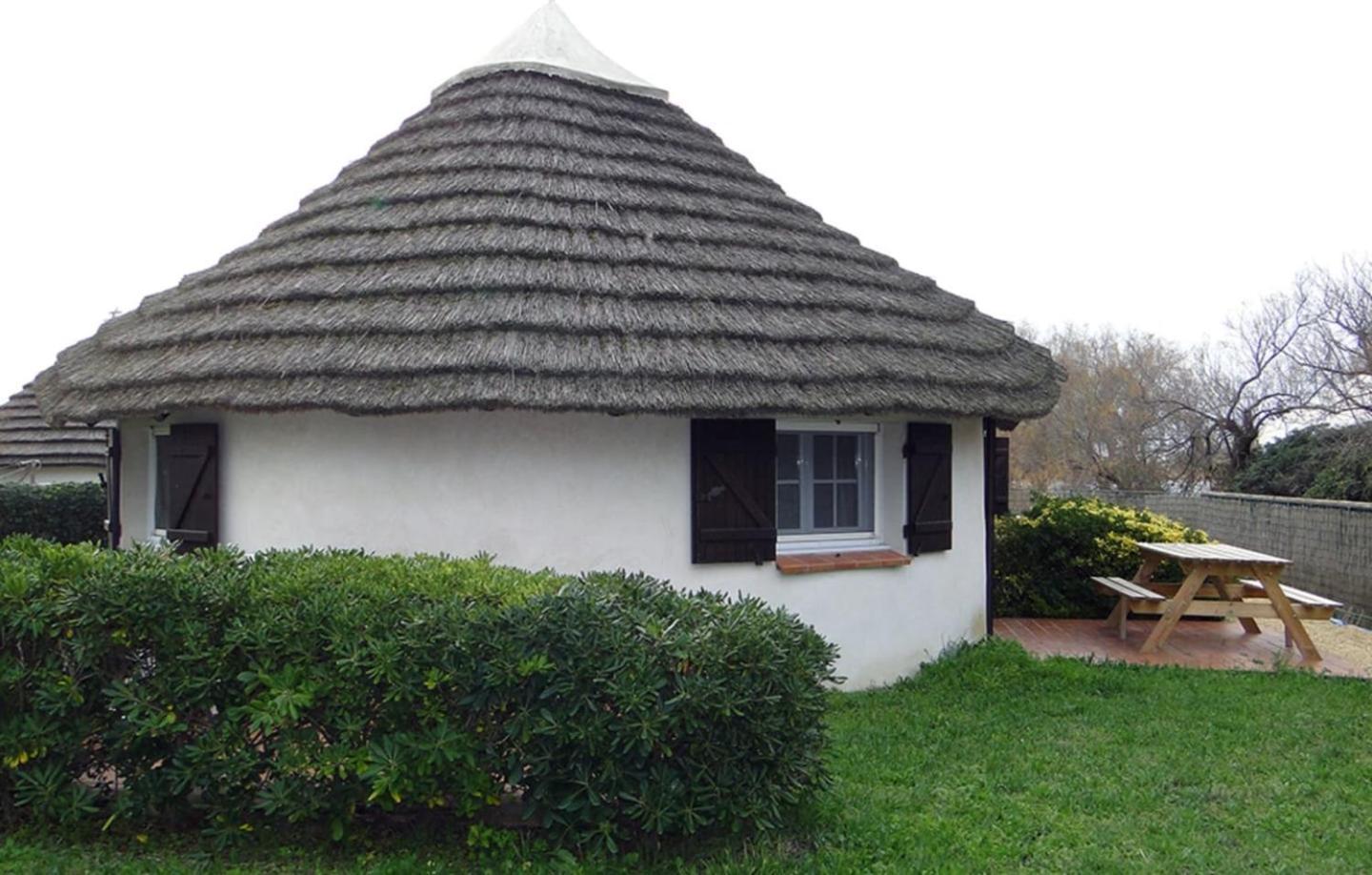 Hotel Du Pont Blanc Saintes-Maries-de-la-Mer Exteriör bild